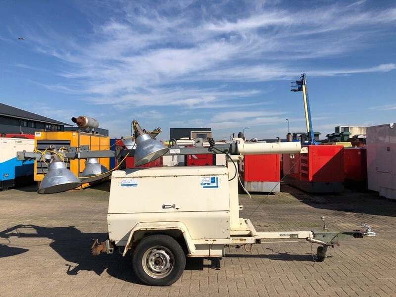 Terex Kubota Leroy Somer 7 kVA lichtmast aggregaat light tower - Apšvietimo bokštas: foto 1 Terex Kubota Leroy Somer 7 kVA lichtmast aggregaat light tower - Apšvietimo bokštas: foto 1
