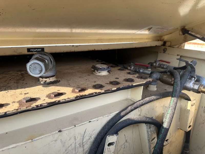 Tolsma Kiwa IBC 3000 liter Dieseltank Milieutank - Sandėliavimo talpykla: foto 5 Tolsma Kiwa IBC 3000 liter Dieseltank Milieutank - Sandėliavimo talpykla: foto 5