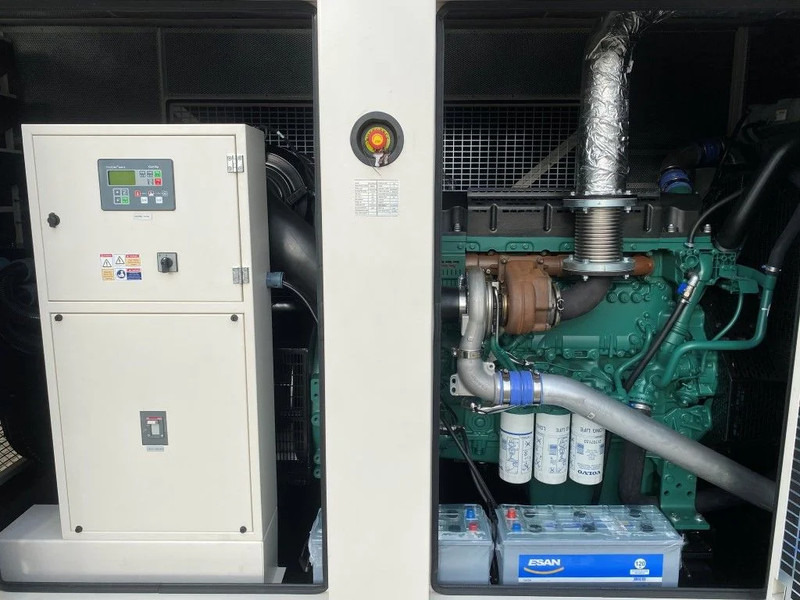 Volvo 330 kVA TAD 1351 GE Silent generatorset NEW ! - Elektrinis generatorius: foto 2 Volvo 330 kVA TAD 1351 GE Silent generatorset NEW ! - Elektrinis generatorius: foto 2