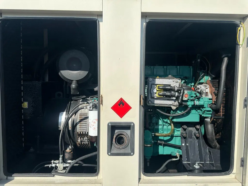 Volvo TAD 753 GE Fogo 200 kVA Silent generatorset - Elektrinis generatorius: foto 4 Volvo TAD 753 GE Fogo 200 kVA Silent generatorset - Elektrinis generatorius: foto 4