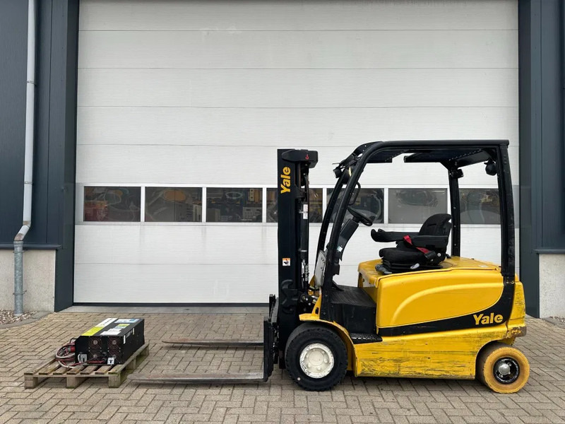 Yale ERP22VL 2.2 ton Triplex Freelift Sideshift Elektra Heftruck Accu 2022 - Elektrinis krautuvas: foto 1 Yale ERP22VL 2.2 ton Triplex Freelift Sideshift Elektra Heftruck Accu 2022 - Elektrinis krautuvas: foto 1