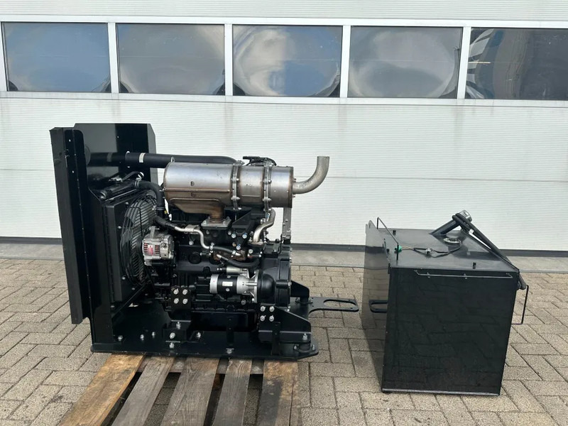 Yanmar 4TNV88C - KASV Stage 5 motor 48 PK Stage V New ! - Variklis - Krovimo technika: foto 2 Yanmar 4TNV88C - KASV Stage 5 motor 48 PK Stage V New ! - Variklis - Krovimo technika: foto 2