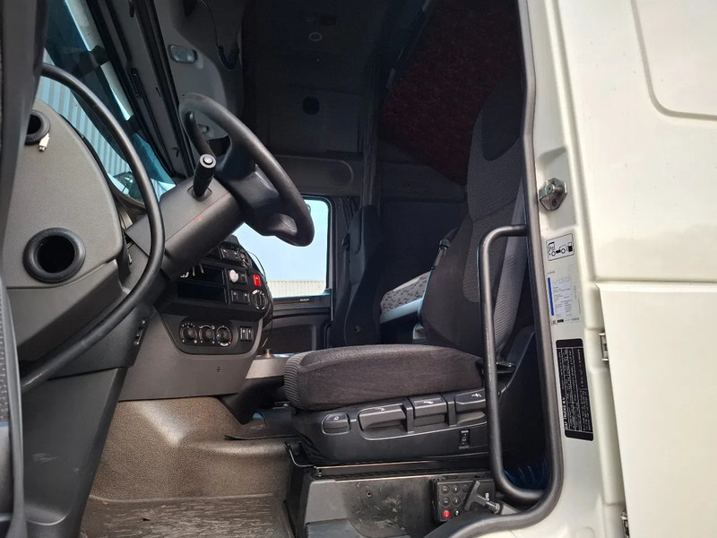 Vilkikas DAF XF 460 NL TREKKER: foto 10