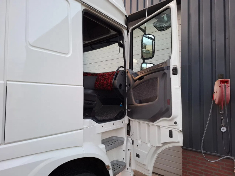 Vilkikas DAF XF 460 NL TREKKER: foto 8