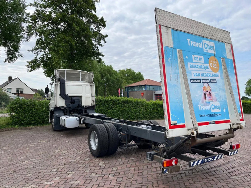 DAF CF 260 CF 260 FA CHASSIS CABINE EURO 6 lizingą DAF CF 260 CF 260 FA CHASSIS CABINE EURO 6: foto 9