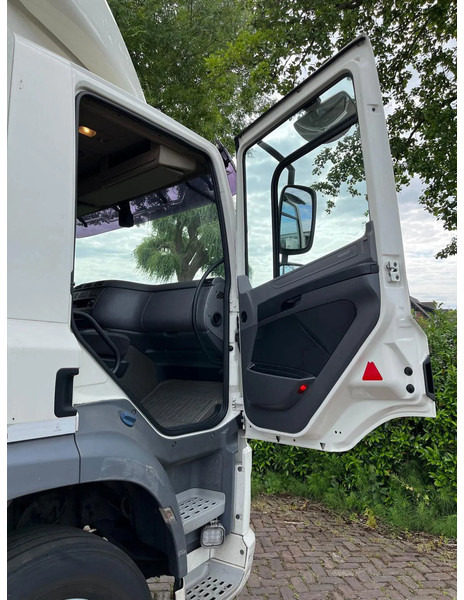 DAF CF 260 CF 260 FA CHASSIS CABINE EURO 6 lizingą DAF CF 260 CF 260 FA CHASSIS CABINE EURO 6: foto 19