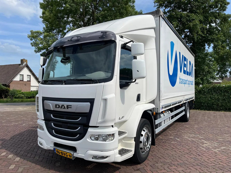 DAF CF 320 FA - Furgonas sunkvežimis: foto 2 DAF CF 320 FA - Furgonas sunkvežimis: foto 2