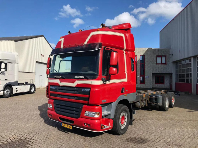 DAF CF 85 FAN CF 85.410 EURO 5 - Važiuoklės sunkvežimis: foto 1 DAF CF 85 FAN CF 85.410 EURO 5 - Važiuoklės sunkvežimis: foto 1