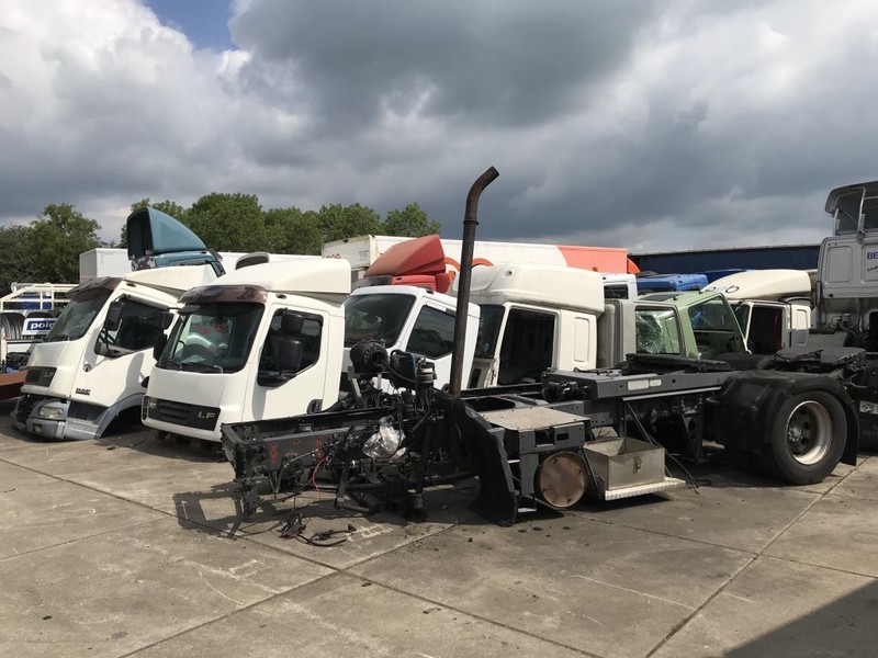 DAF DIVERSEN SLOOPONDERDELEN - Rėmas/ Važiuoklė: foto 3 DAF DIVERSEN SLOOPONDERDELEN - Rėmas/ Važiuoklė: foto 3
