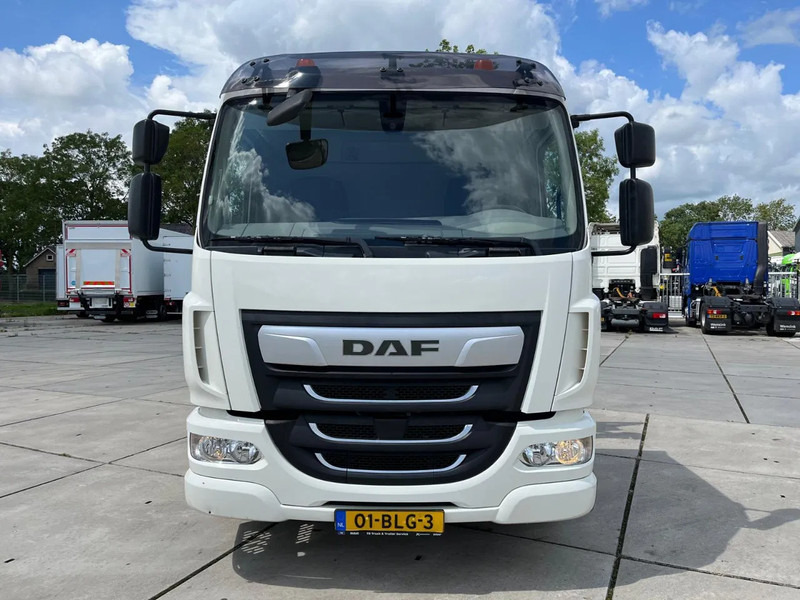 DAF LF 230 FA - Sunkvežimis su kranu: foto 4 DAF LF 230 FA - Sunkvežimis su kranu: foto 4