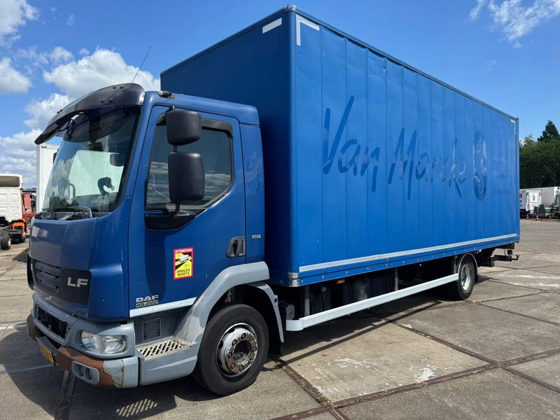 DAF LF 45 .220 - Furgonas sunkvežimis: foto 3 DAF LF 45 .220 - Furgonas sunkvežimis: foto 3