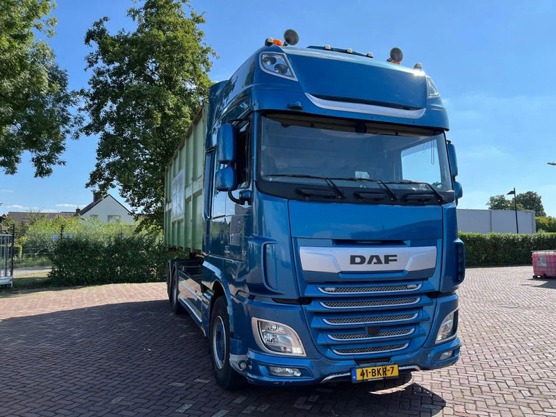 DAF XF 530 FAS - Konteineris-vežimus/ Sukeisti kūną sunkvežimis: foto 4 DAF XF 530 FAS - Konteineris-vežimus/ Sukeisti kūną sunkvežimis: foto 4