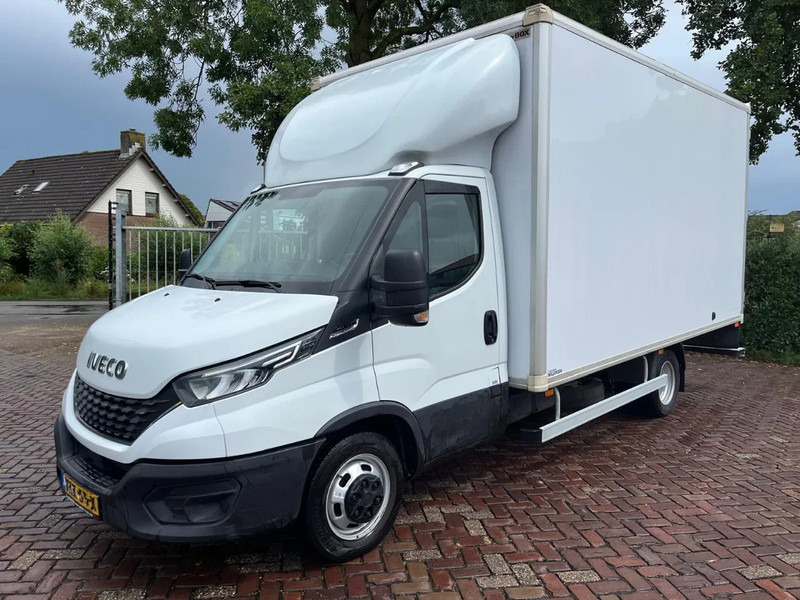 Iveco Daily 35C16 Achterdeuren (15 diverse modellen op voorraad) - Furgonas su krovinių dėže, Komercinis automobilis su dviguba kabina: foto 1 Iveco Daily 35C16 Achterdeuren (15 diverse modellen op voorraad) - Furgonas su krovinių dėže, Komercinis automobilis su dviguba kabina: foto 1