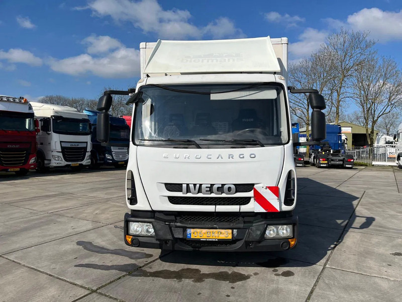 Iveco EuroCargo 75 E21 MANUAL - Furgonas sunkvežimis: foto 2 Iveco EuroCargo 75 E21 MANUAL - Furgonas sunkvežimis: foto 2