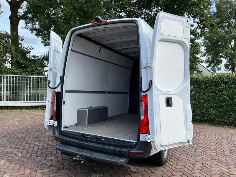 Krovininis mikroautobusas, Komercinis automobilis su dviguba kabina Mercedes-Benz Sprinter 317 1.9 CDI L2H1: foto 13 Krovininis mikroautobusas, Komercinis automobilis su dviguba kabina Mercedes-Benz Sprinter 317 1.9 CDI L2H1: foto 13