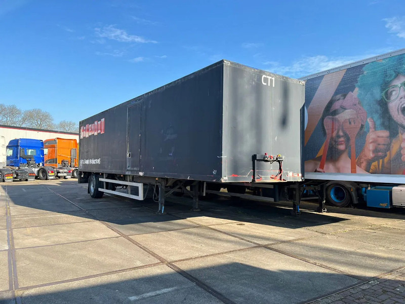 Netam-Fruehauf ONCRK 22110 - Furgonas puspriekabė: foto 1 Netam-Fruehauf ONCRK 22110 - Furgonas puspriekabė: foto 1