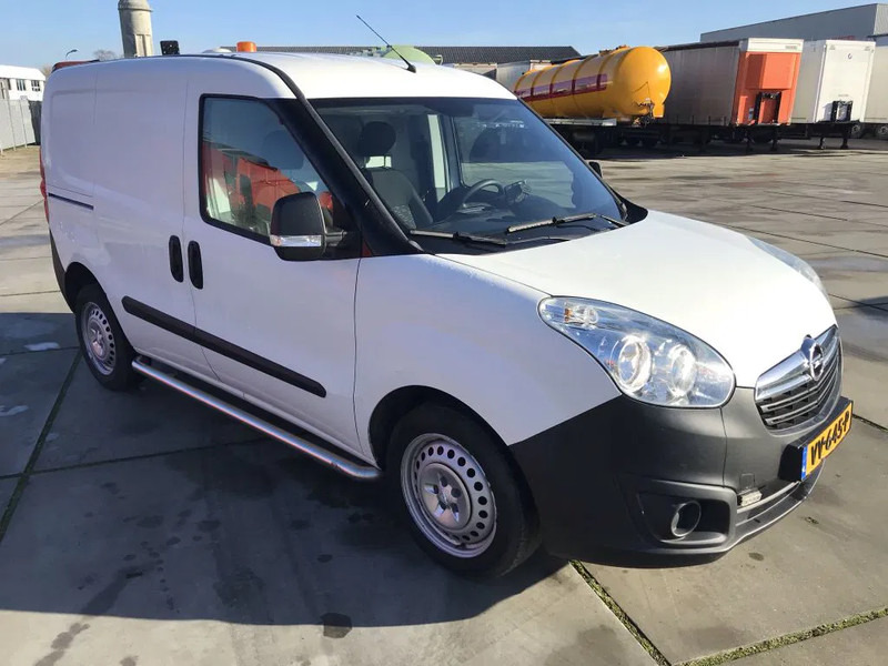 Opel Combo 1.6 CDTI - Krovininis mikroautobusas: foto 1 Opel Combo 1.6 CDTI - Krovininis mikroautobusas: foto 1