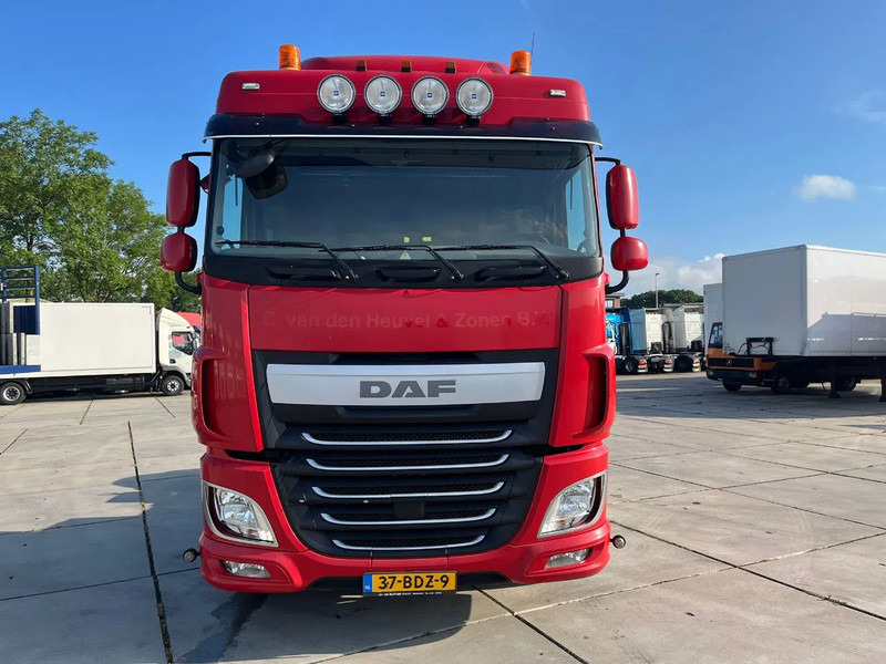 DAF XF 440 FT EURO 6 - Vilkikas: foto 2 DAF XF 440 FT EURO 6 - Vilkikas: foto 2