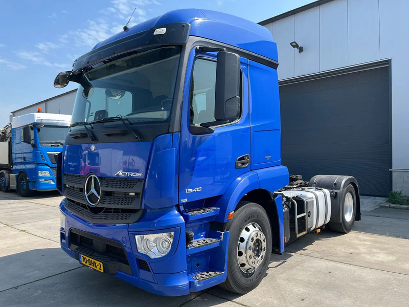 Mercedes-Benz Actros 1940 - Vilkikas: foto 1 Mercedes-Benz Actros 1940 - Vilkikas: foto 1