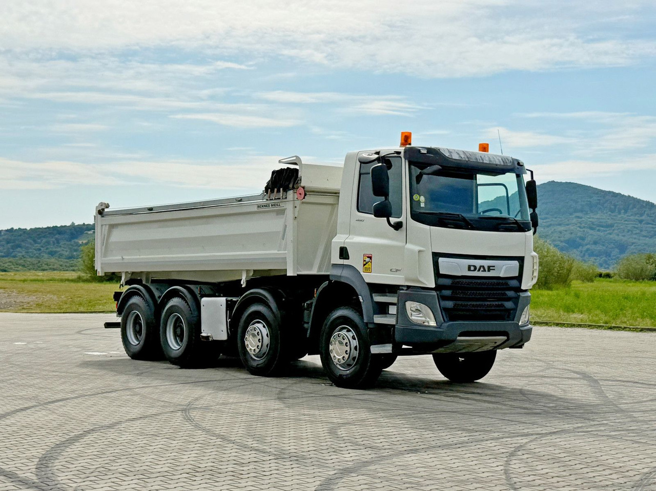 DAF CF 480 * Kipper 6,00 m + BORDMATIC/ 8x4 * TOP - Savivartis sunkvežimis, Sunkvežimis su kranu: foto 2 DAF CF 480 * Kipper 6,00 m + BORDMATIC/ 8x4 * TOP - Savivartis sunkvežimis, Sunkvežimis su kranu: foto 2