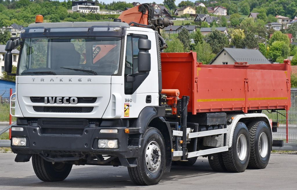Iveco TRAKKER 360 * Kipper 5,60m* KRAN /FUNK * 6x4 - Sunkvežimis su kranu, Savivartis sunkvežimis: foto 4 Iveco TRAKKER 360 * Kipper 5,60m* KRAN /FUNK * 6x4 - Sunkvežimis su kranu, Savivartis sunkvežimis: foto 4