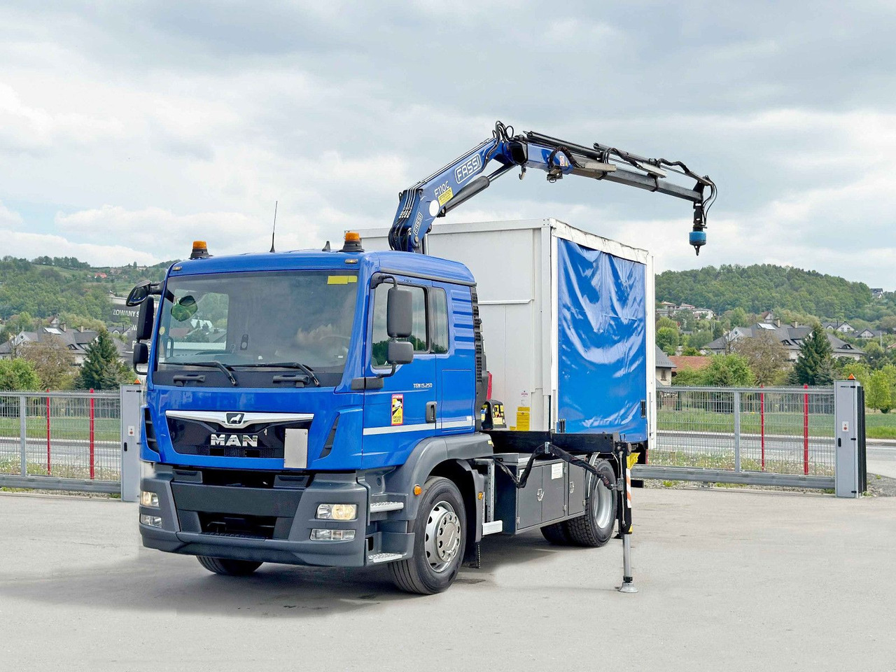 MAN TGM 15.250* FASSI F110A.0.23 * TOPZUSTAND - Sunkvežimis su kranu: foto 2 MAN TGM 15.250* FASSI F110A.0.23 * TOPZUSTAND - Sunkvežimis su kranu: foto 2