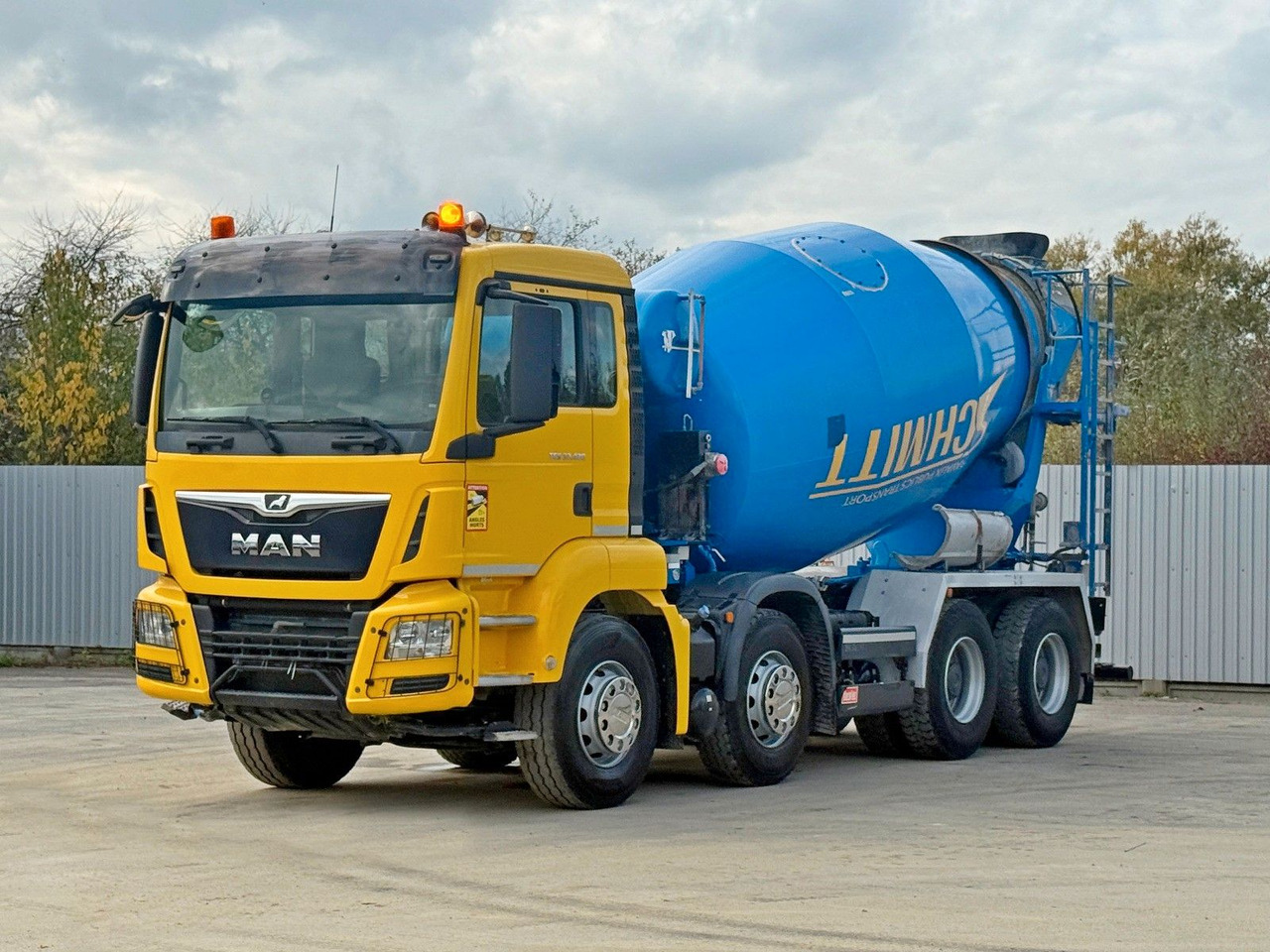MAN TGS 32.420 * BETONMISCHER / 8x4 - Betonvežis: foto 2 MAN TGS 32.420 * BETONMISCHER / 8x4 - Betonvežis: foto 2