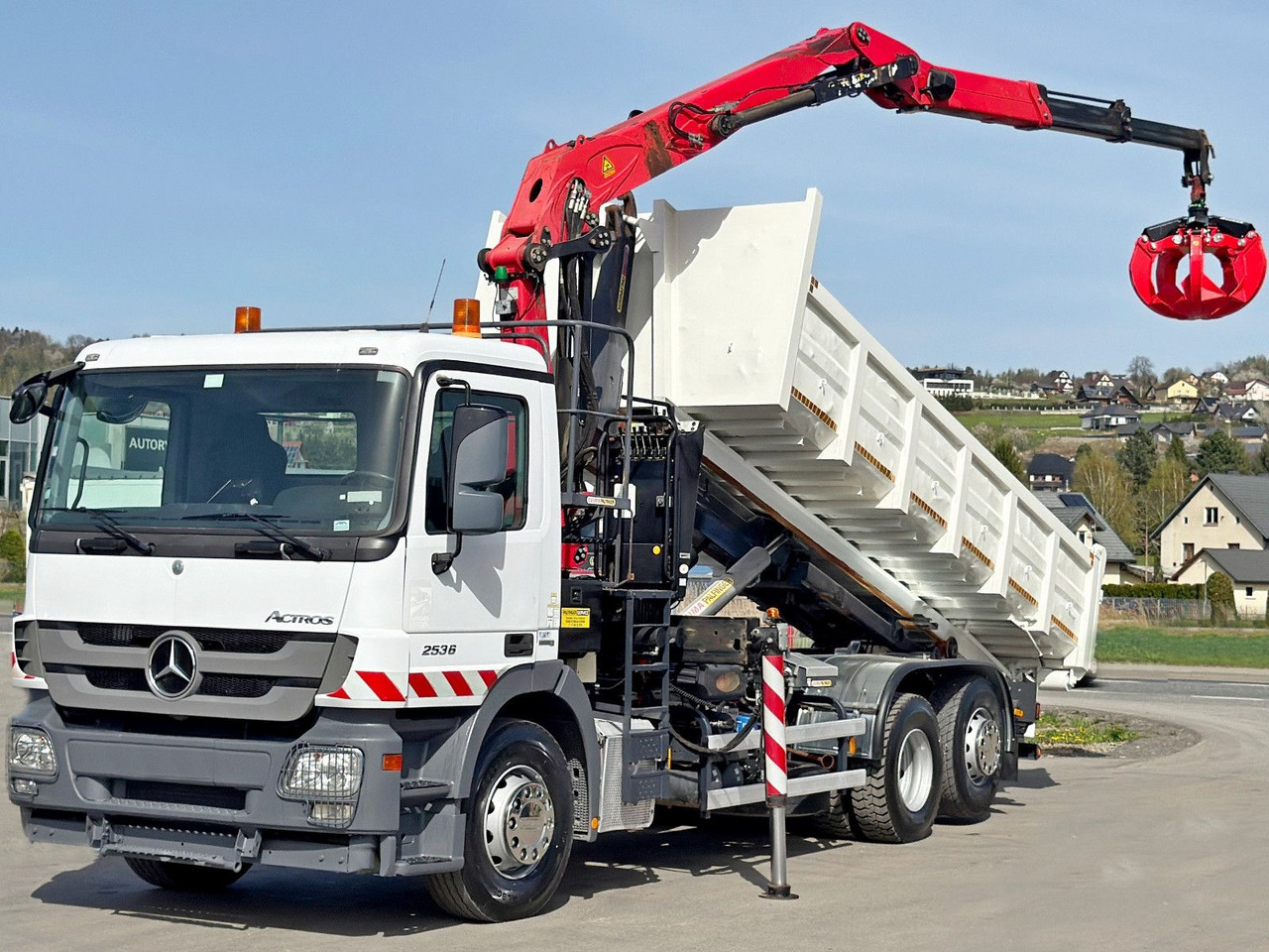 Mercedes-Benz ACTROS 2536 * Abrollkipper + EPSILON Q150Z82 - Hook-lift sunkvežimis: foto 4 Mercedes-Benz ACTROS 2536 * Abrollkipper + EPSILON Q150Z82 - Hook-lift sunkvežimis: foto 4