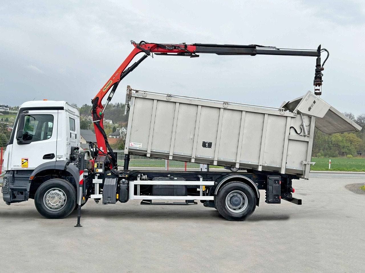 Mercedes-Benz AROCS 1830* KIPPER 5,00m * PK 7.501 SLD A + FUNK - Savivartis sunkvežimis, Sunkvežimis su kranu: foto 5 Mercedes-Benz AROCS 1830* KIPPER 5,00m * PK 7.501 SLD A + FUNK - Savivartis sunkvežimis, Sunkvežimis su kranu: foto 5