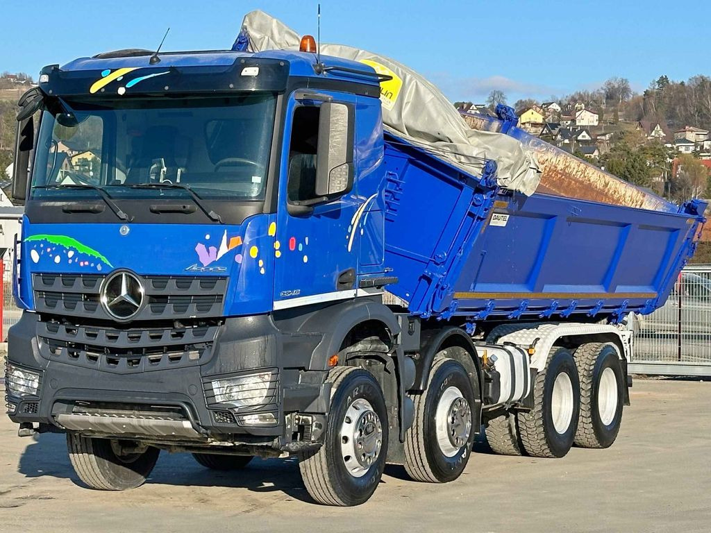 Mercedes-Benz AROCS 3243 * KIPPER 5,70 m * 8x4 * TOPZUSTAND - Savivartis sunkvežimis, Sunkvežimis su kranu: foto 5 Mercedes-Benz AROCS 3243 * KIPPER 5,70 m * 8x4 * TOPZUSTAND - Savivartis sunkvežimis, Sunkvežimis su kranu: foto 5