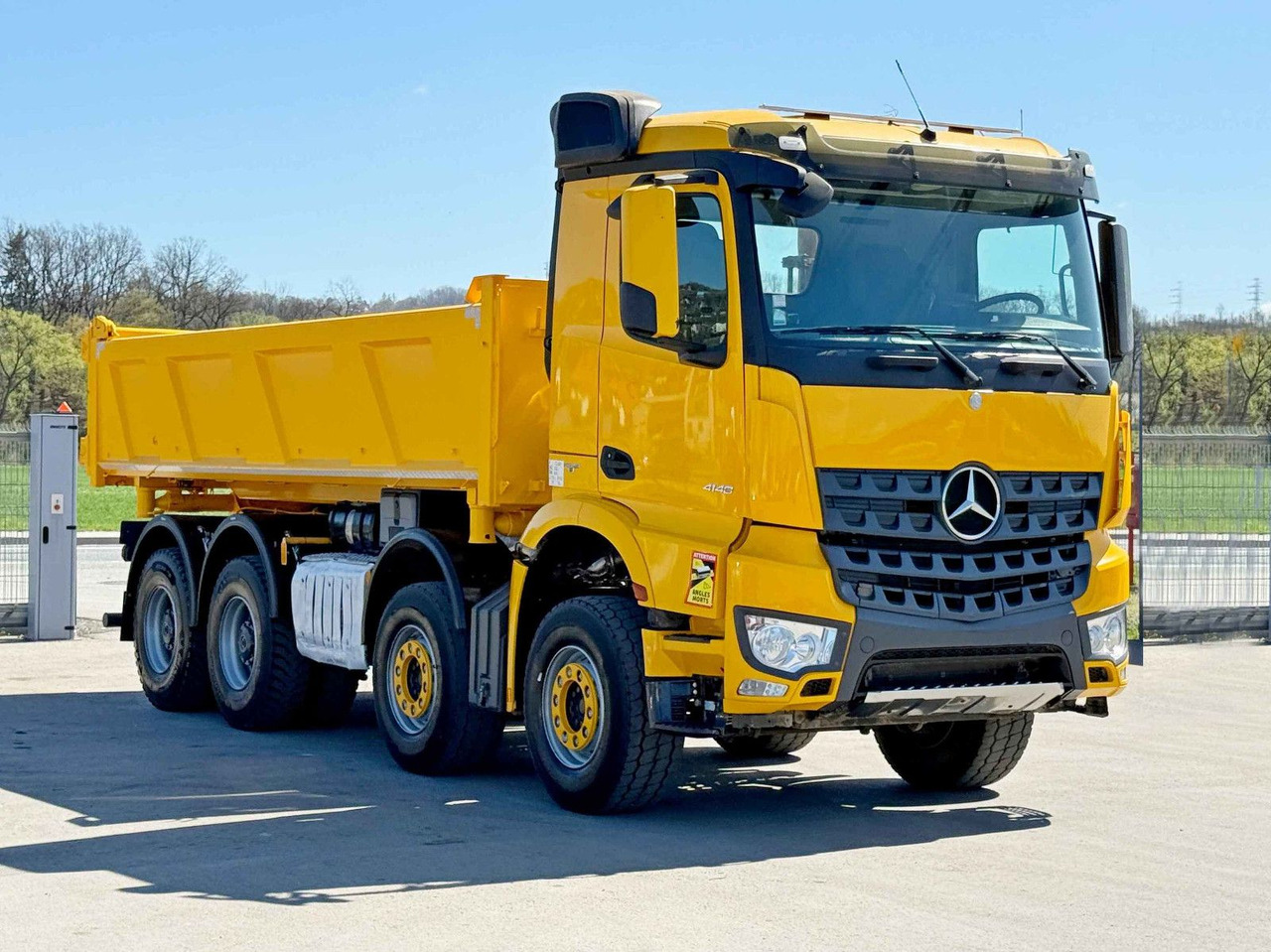Mercedes-Benz AROCS 4148* KIPPER 6,00m + BORDMATIC /8x4 - Savivartis sunkvežimis: foto 1 Mercedes-Benz AROCS 4148* KIPPER 6,00m + BORDMATIC /8x4 - Savivartis sunkvežimis: foto 1