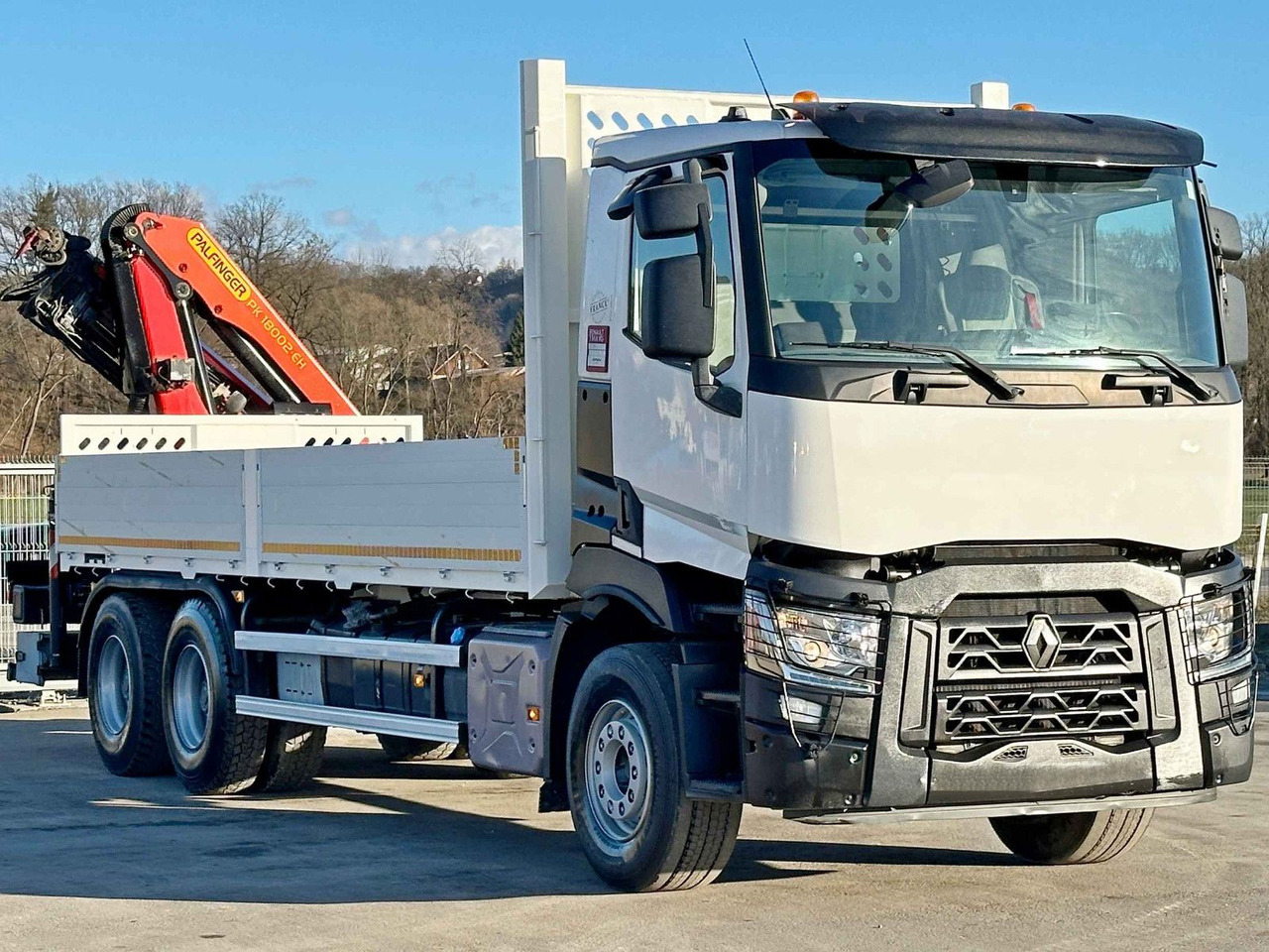 Renault C 380 *PRITSCHE 6,80m * PK 18002-EH C + FUNK*6x4 - Sunkvežimis su kranu: foto 3 Renault C 380 *PRITSCHE 6,80m * PK 18002-EH C + FUNK*6x4 - Sunkvežimis su kranu: foto 3