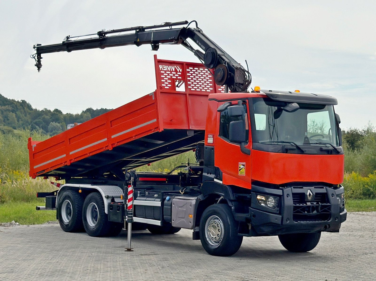 Renault K 380 * HIAB 144 BS - 3 HIDUO + FUNK * 6x4 * TOP - Sunkvežimis su kranu: foto 2 Renault K 380 * HIAB 144 BS - 3 HIDUO + FUNK * 6x4 * TOP - Sunkvežimis su kranu: foto 2