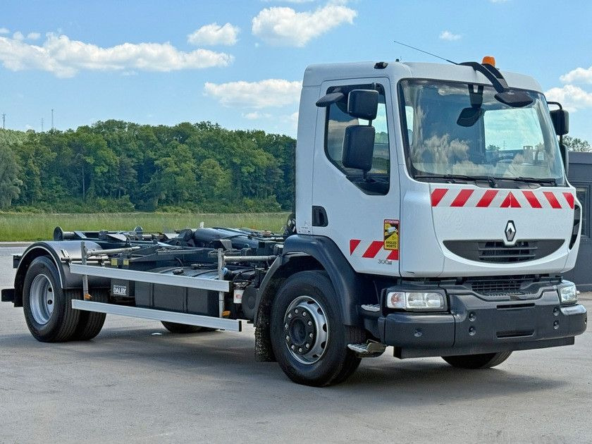Renault MIDLUM 300 DXI* ABROLLKIPPER * TOPZUSTAND - Hook-lift sunkvežimis, Sunkvežimis su kranu: foto 3 Renault MIDLUM 300 DXI* ABROLLKIPPER * TOPZUSTAND - Hook-lift sunkvežimis, Sunkvežimis su kranu: foto 3