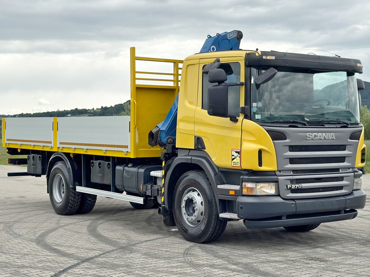 Scania P 270 * FASSI F110A.23 + FUNK * TOPZUSTAND - Sunkvežimis su kranu: foto 3 Scania P 270 * FASSI F110A.23 + FUNK * TOPZUSTAND - Sunkvežimis su kranu: foto 3