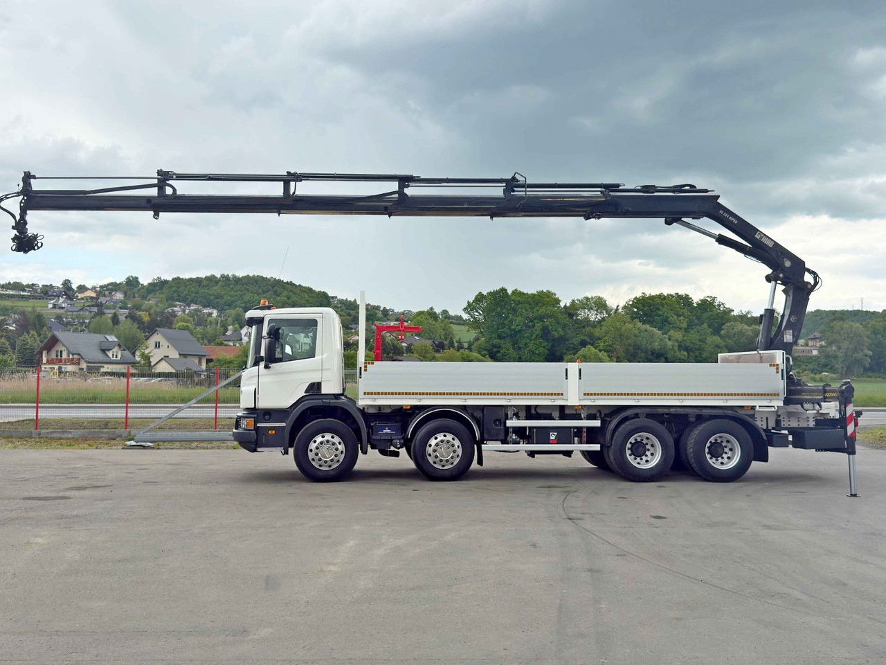 Scania P 410*PLATFORM 7,00m*HIAB 244 E-5 HIPRO+FUNK/8x4 Scania P 410*PRITSCHE 7,00m*HIAB 244 E-5 HIPRO+FUNK/8x4 - Sunkvežimis su kranu, Platforminis/ Bortinis sunkvežimis: foto 5 Scania P 410*PLATFORM 7,00m*HIAB 244 E-5 HIPRO+FUNK/8x4 Scania P 410*PRITSCHE 7,00m*HIAB 244 E-5 HIPRO+FUNK/8x4 - Sunkvežimis su kranu, Platforminis/ Bortinis sunkvežimis: foto 5