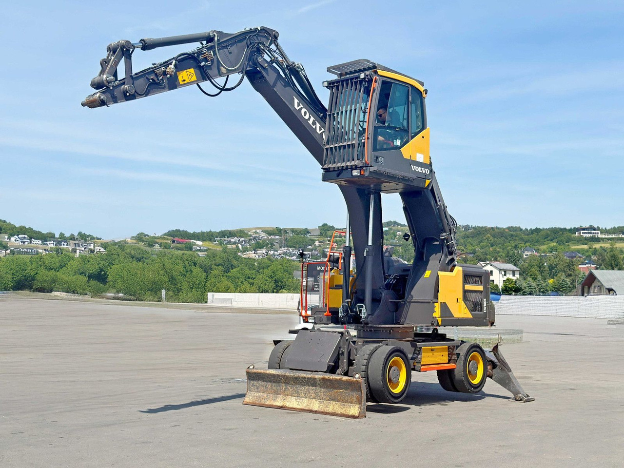 Volvo EW 160 E* Umschlagbagger * TOPZUSTAND - Ratinis ekskavatorius: foto 1 Volvo EW 160 E* Umschlagbagger * TOPZUSTAND - Ratinis ekskavatorius: foto 1