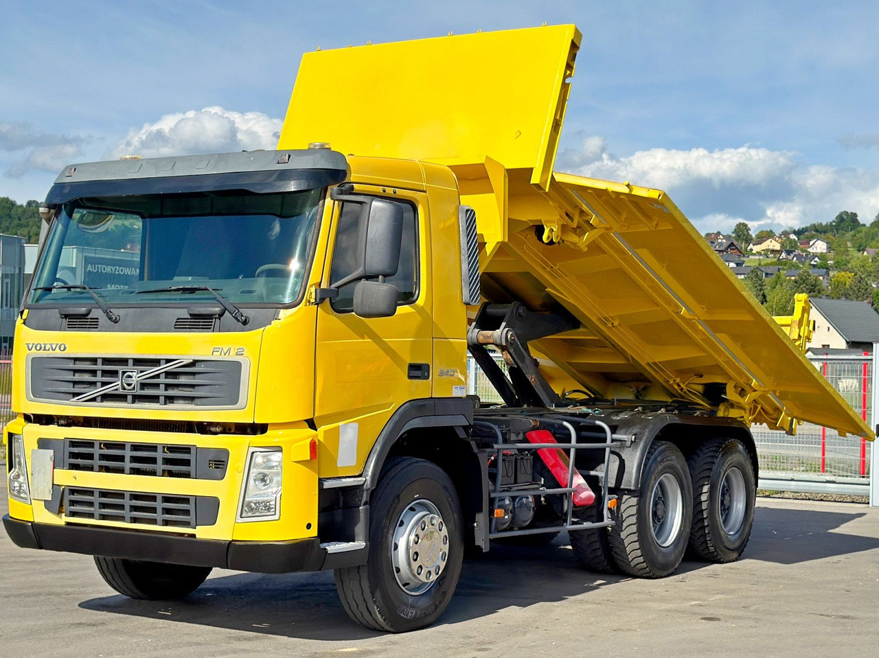 Volvo FM 370 Kipper 6,20 m + BORDMATIC / 8x4 Volvo FM 12 340 Kipper 5,05 m + BORDMATIC / 6x4 - Savivartis sunkvežimis, Sunkvežimis su kranu: foto 3 Volvo FM 370 Kipper 6,20 m + BORDMATIC / 8x4 Volvo FM 12 340 Kipper 5,05 m + BORDMATIC / 6x4 - Savivartis sunkvežimis, Sunkvežimis su kranu: foto 3