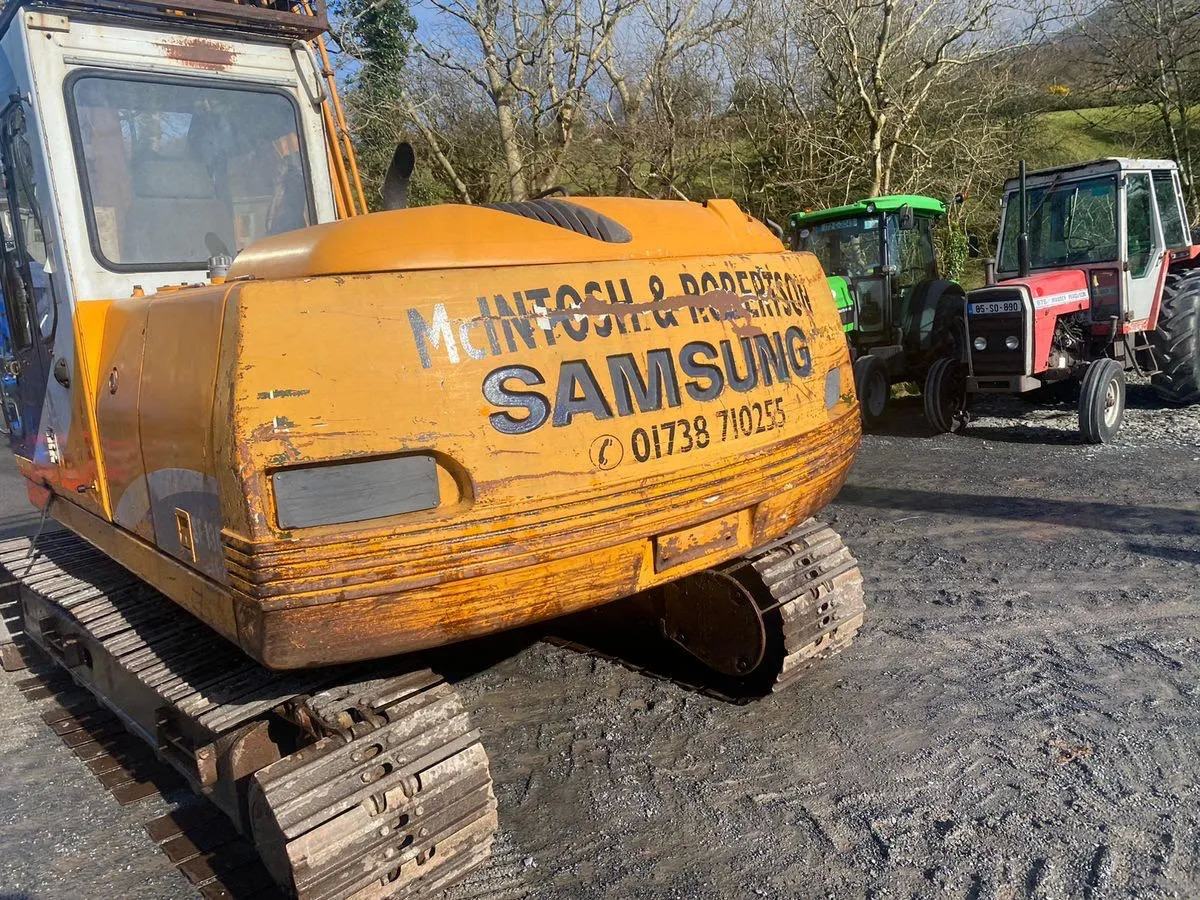 Samsung LC130-2 - Vikšrinis ekskavatorius: foto 3 Samsung LC130-2 - Vikšrinis ekskavatorius: foto 3