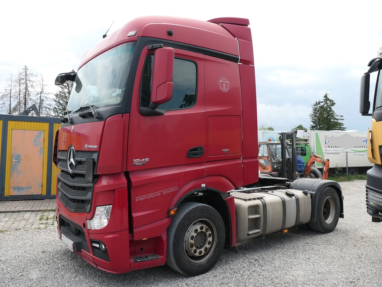 Vilkikas Mercedes Benz Actros 1845: foto 8 Vilkikas Mercedes Benz Actros 1845: foto 8