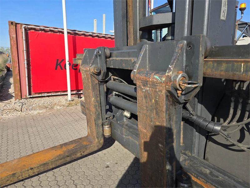Dyzelinis krautuvas Kalmar DCE330 RoRo: foto 11