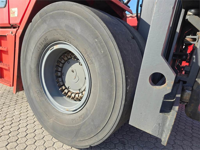 Dyzelinis krautuvas Kalmar DCE330 RoRo: foto 12