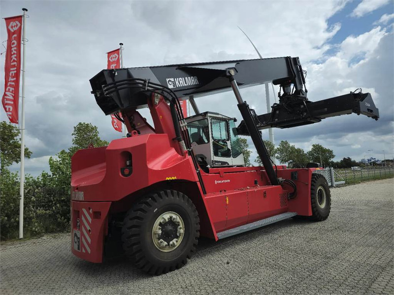 Kalmar DRU450-62S5 - Stelažų krautuvas: foto 5 Kalmar DRU450-62S5 - Stelažų krautuvas: foto 5