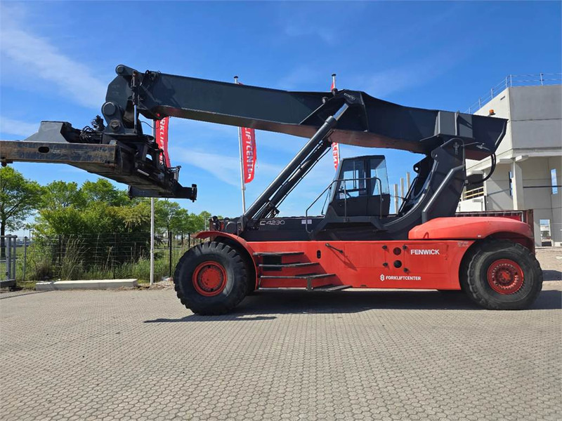 Linde C4230TL - Stelažų krautuvas: foto 2 Linde C4230TL - Stelažų krautuvas: foto 2