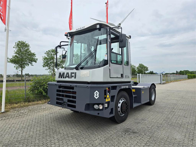 Mafi R336 4x4 - Terminalų vilkikas: foto 2 Mafi R336 4x4 - Terminalų vilkikas: foto 2