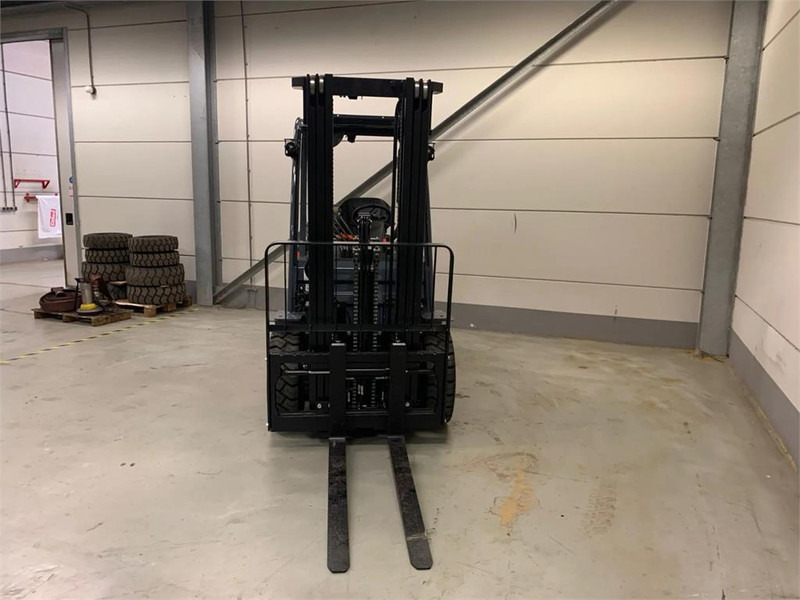 Toyota 02-8FGF30 - Dujinis krautuvas: foto 5 Toyota 02-8FGF30 - Dujinis krautuvas: foto 5