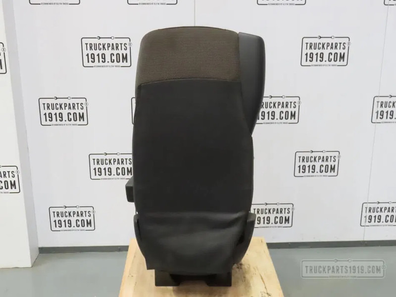 DAF 1844384 Bijrijdersstoel DAF XF 106 - Sėdynė - Sunkvežimis: foto 2 DAF 1844384 Bijrijdersstoel DAF XF 106 - Sėdynė - Sunkvežimis: foto 2