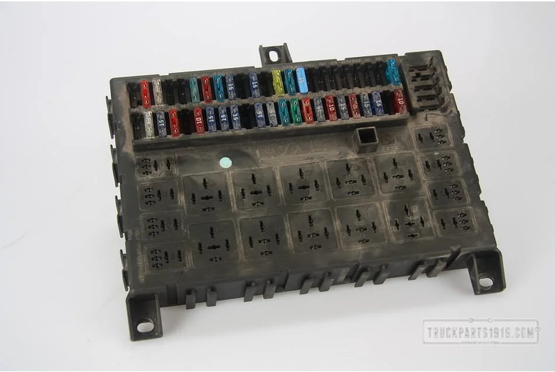 DAF Electrical System Zekeringen kast - Saugiklis - Sunkvežimis: foto 1 DAF Electrical System Zekeringen kast - Saugiklis - Sunkvežimis: foto 1