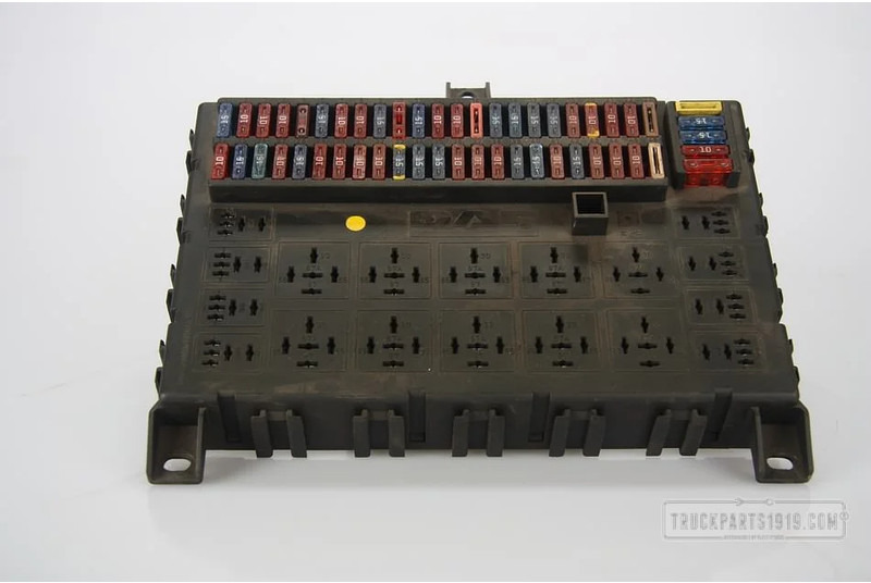 DAF Electrical System Zekeringenkast - Saugiklis - Sunkvežimis: foto 1 DAF Electrical System Zekeringenkast - Saugiklis - Sunkvežimis: foto 1