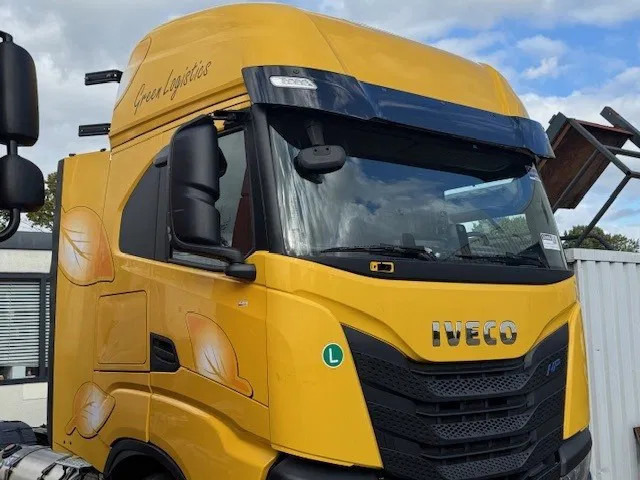 Iveco S-WAY Cabin 2021 - Kabina ir interjeras - Sunkvežimis: foto 2 Iveco S-WAY Cabin 2021 - Kabina ir interjeras - Sunkvežimis: foto 2